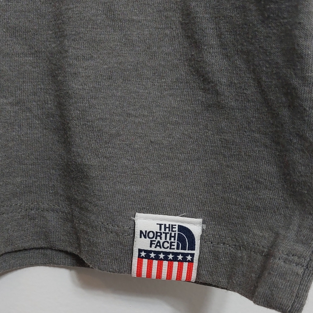 The North Face Women's Size Medium Shirt Tunic Classic Fit Ragland Tee Top Gray - Picture 4 of 9